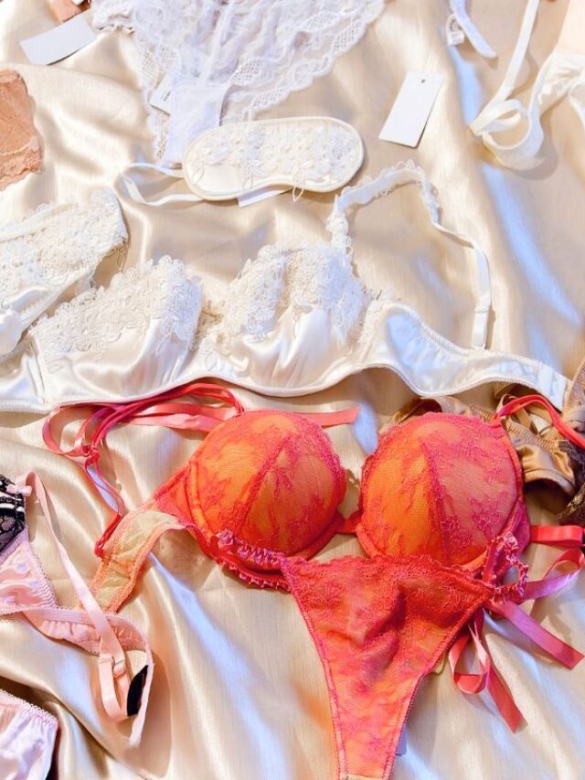 cropped-lingeries2.jpg