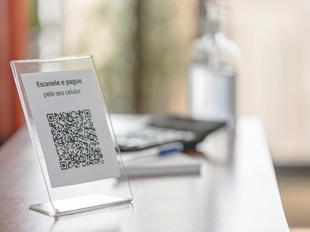 placa com qr code para pix
