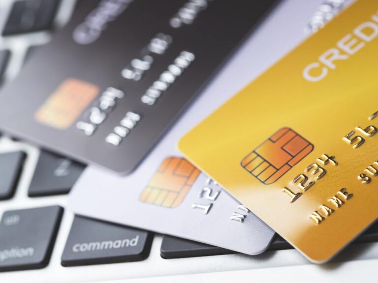 Taxa de juros cartão de crédito: o que toda revendedora precisa saber